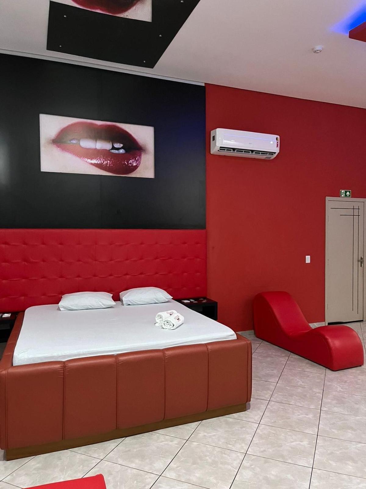 Fetiche Motel Presidente Medici  Ngoại thất bức ảnh
